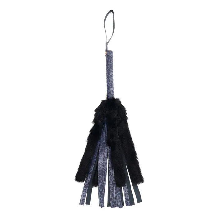 Sportsheets Anal | Sex & Mischief Cougar Faux Fur Flogger - Navy Blue/Black Furry Flogger Whip Sportsheets Anal | Sex & Mischief Cougar Faux Fur Flogger - Navy Blue/Black Furry Flogger Whip